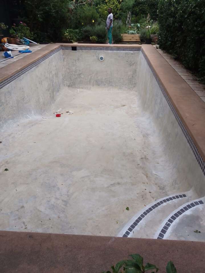 pool